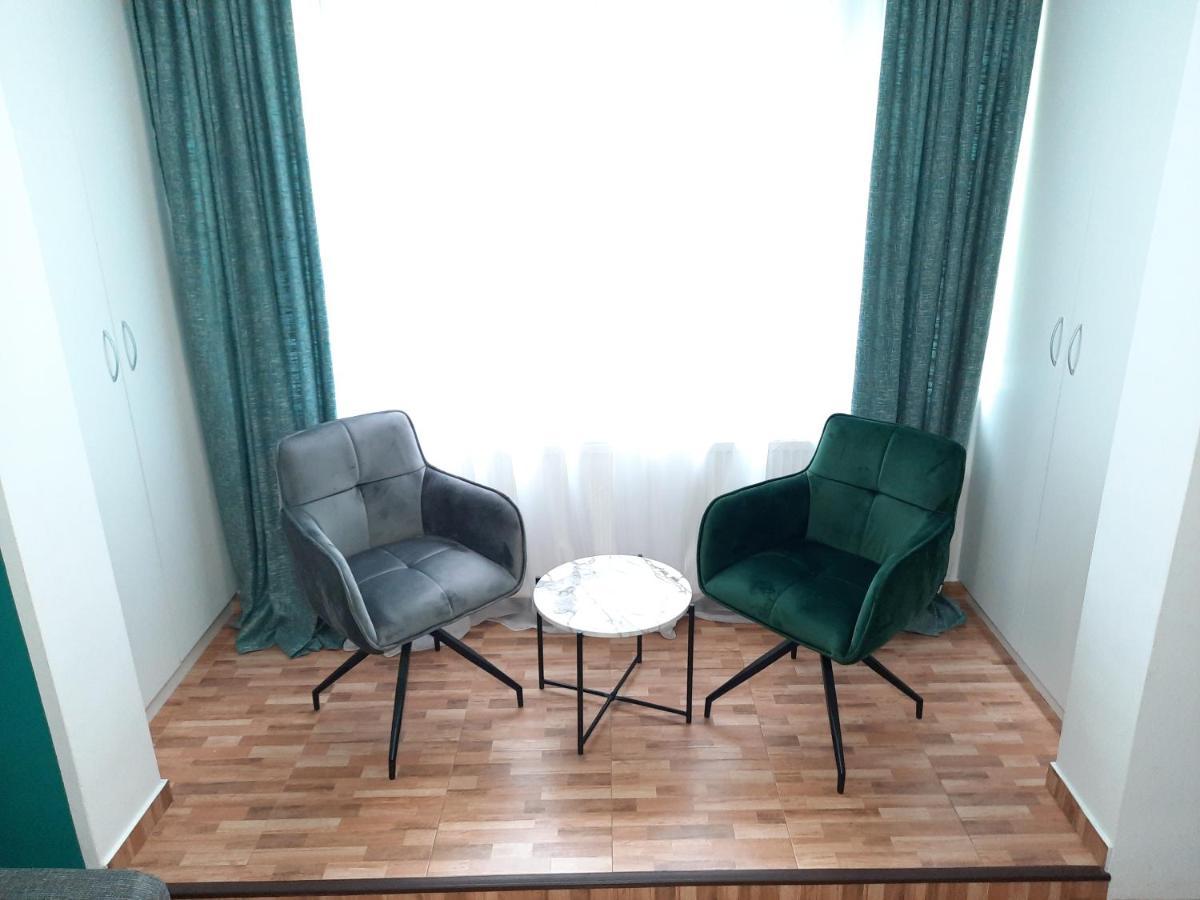 Cozy Three Rooms Apartment Cluj-Napoca Ngoại thất bức ảnh